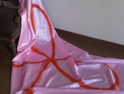 "Широкі жести у тісній кімнаті" - фото 9