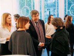 Відкриття виставки Алевтини Кахідзе «Покоління жінок і рослин» - фото 8