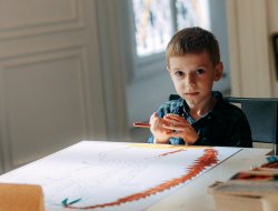 Майстерклас для дітей з керівником харківської художньої студії AzaNiziMaza Миколою Коломійцем - фото 10