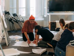 Майстерклас для дітей з керівником харківської художньої студії AzaNiziMaza Миколою Коломійцем - фото 20